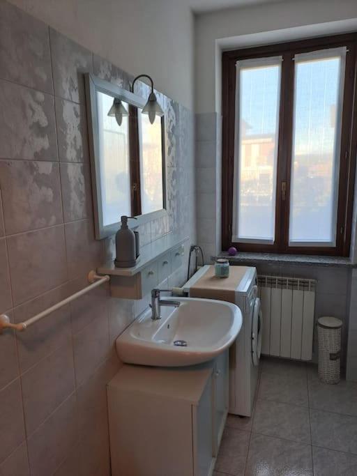 Appartamento Anna Lungo Fiume - Lago Maggiore Sesto Calende Extérieur photo